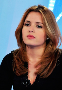 Cristina[1].png