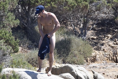 Orlando bloom is a gay