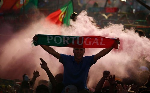 entre as brumas da memória.jfif