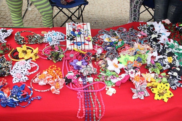 Feira de Artesanato Urbano SAPO Viajar Angola Armario Que Plancha La Ropa ~ Feira de Artesanato Urbano SAPO Viajar Angola